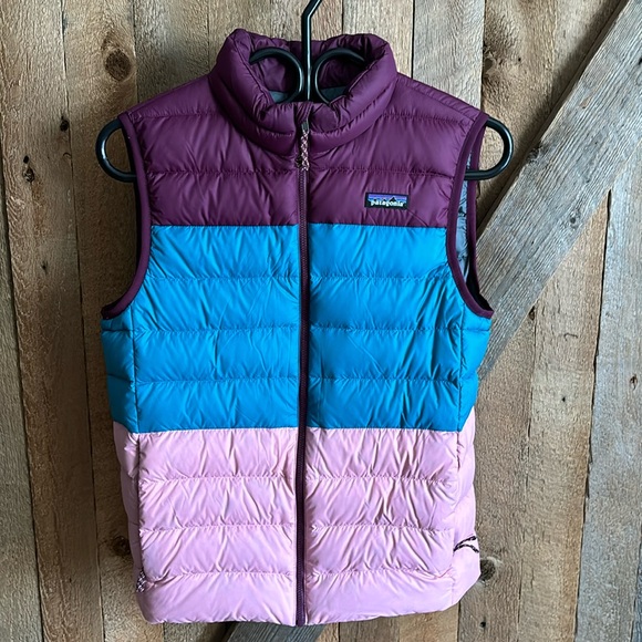 Patagonia Other - Patagonia vest girl’s XL(14)
